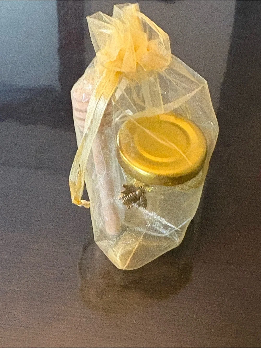 10 Pack 1.5oz Mini Glass Hexagon Honey Jars with Lids Wedding Bday Party Favors